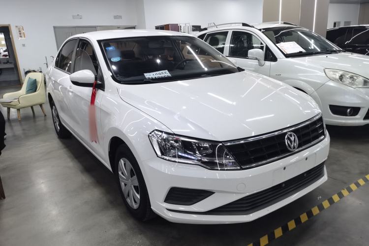 Used Volkswagen Jetta 2017 1.5L Automatic Fashion Model Exterior 2
