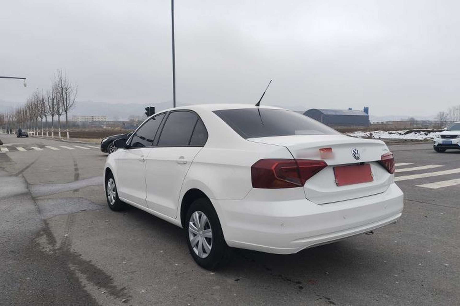 Used Volkswagen Jetta 2017 1.4L Manual Fashion Edition Exterior 3