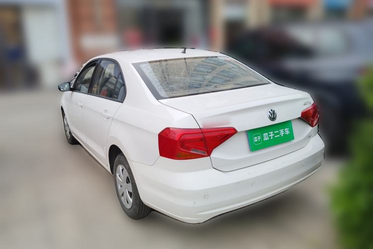 Used Volkswagen Jetta 2017 1.5L Automatic Fashion Model Exterior 3