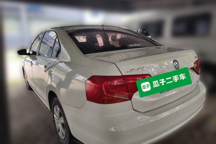 Used Volkswagen Jetta 2017 1.5L Automatic Fashion Model Exterior 3