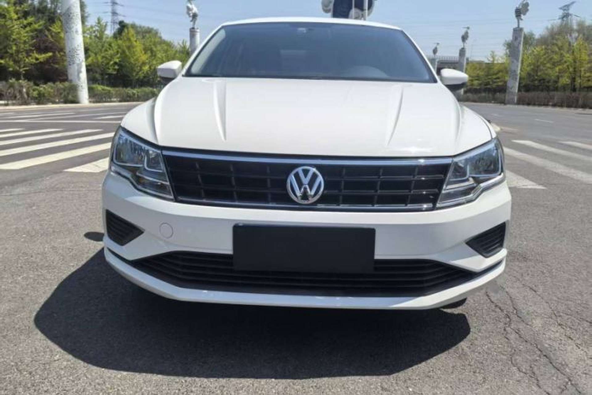 Used Volkswagen Jetta 2017 1.4L Manual Fashion Edition Exterior 4