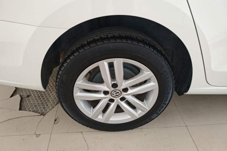 Used Volkswagen Jetta 2017 1.5L Automatic Comfort Model Exterior 5