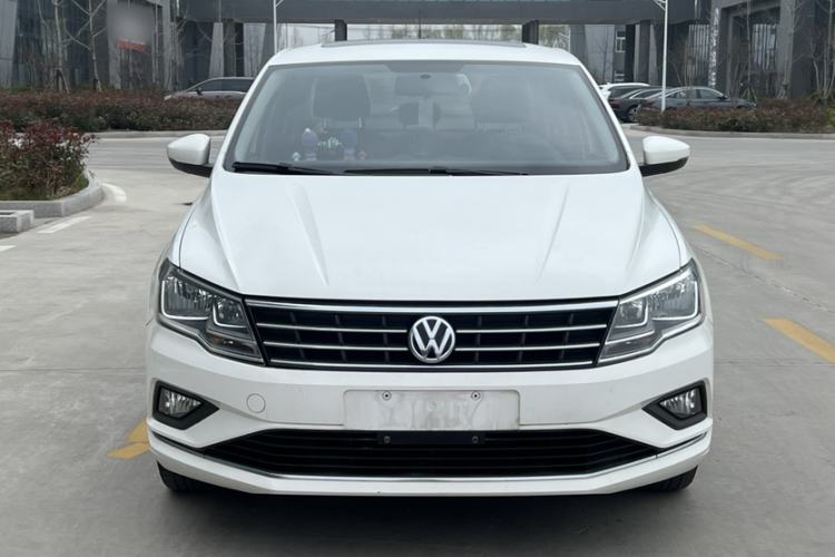 Used Volkswagen Jetta 2017 1.5L Automatic Comfort Model Exterior 6