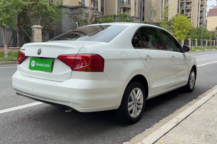 Used Volkswagen Jetta 2017 1.5L Automatic Comfort Model Exterior 6