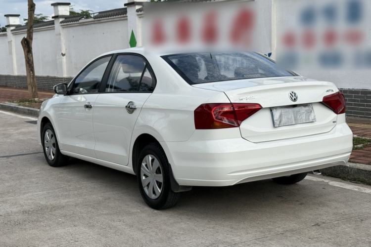 Used Volkswagen Jetta 2017 1.5L Automatic Fashion Model Exterior 7