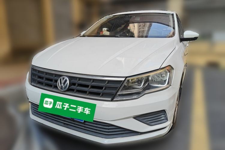 Used Volkswagen Jetta 2017 1.5L Automatic Fashion Model Front
