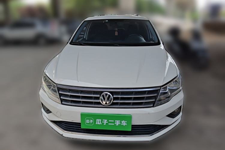 Used Volkswagen Jetta 2017 1.5L Manual Comfort Model Front