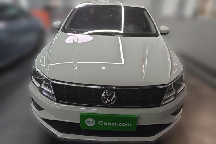 Used Volkswagen Jetta 2017 1.5L Automatic Fashion Model Front
