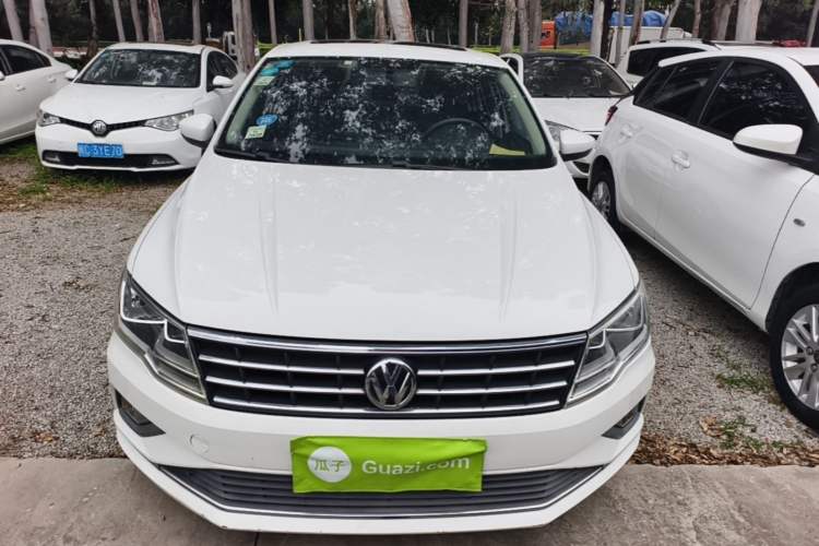 Used Volkswagen Jetta 2017 1.5L Automatic Comfort Model Front