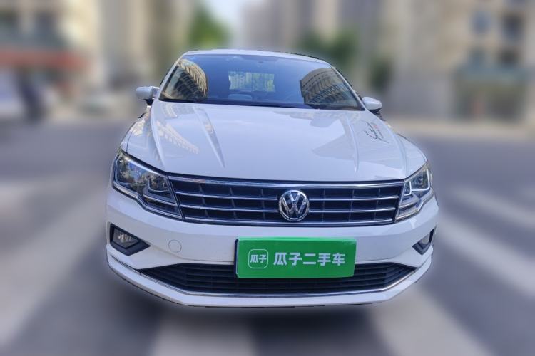 Used Volkswagen Jetta 2017 1.5L Manual Comfort Model Front