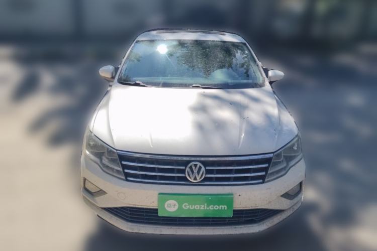 Used Volkswagen Jetta 2017 1.5L Manual Comfort Model Front