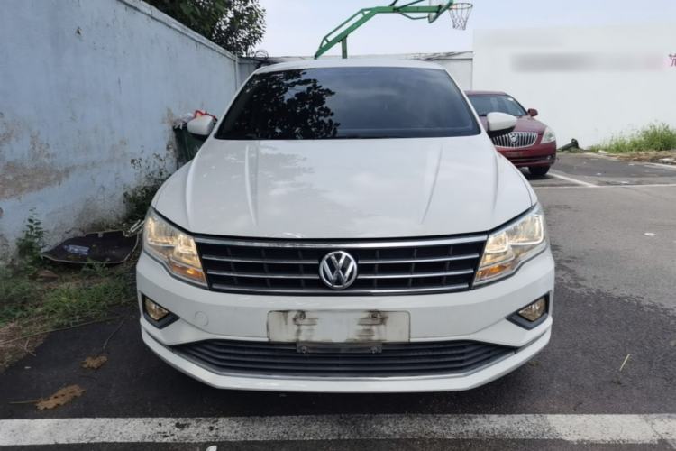 Used Volkswagen Jetta 2017 1.4L Manual Comfort Model Front
