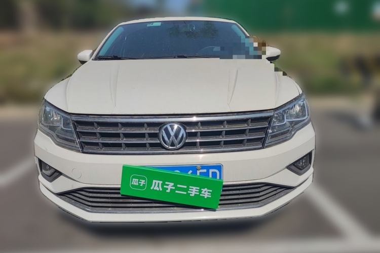 Used Volkswagen Jetta 2017 1.5L Manual Comfort Model Front