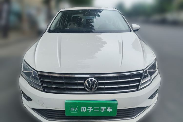 Used Volkswagen Jetta 2017 1.4L Manual Comfort Model Front
