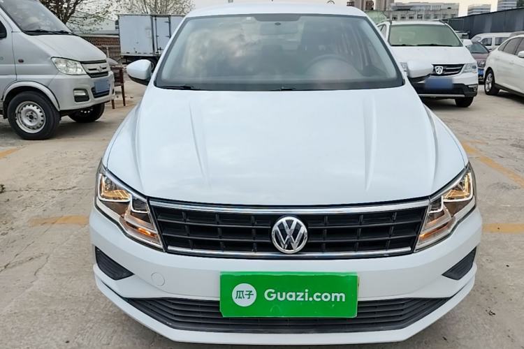 Used Volkswagen Jetta 2017 1.5L Automatic Fashion Model Front