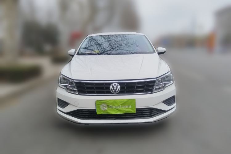 Used Volkswagen Jetta 2017 1.4L Manual Fashion Edition Front