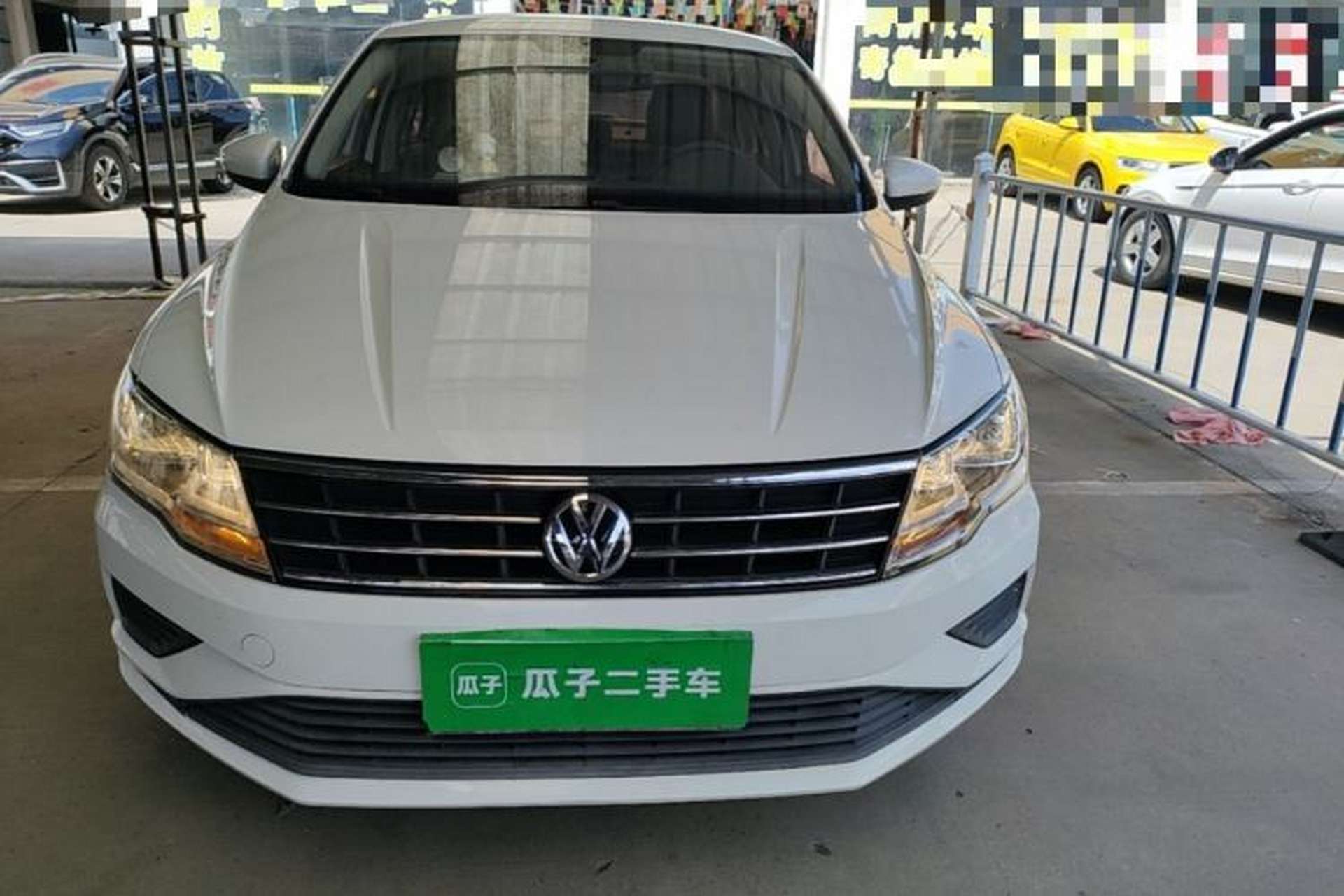 Used Volkswagen Jetta 2017 1.5L Manual Fashion Edition Front
