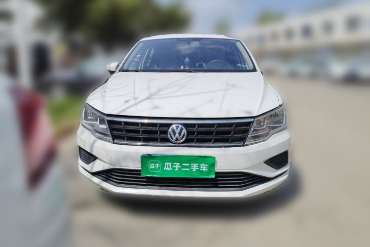 Used Volkswagen Jetta 2017 1.4L Manual Fashion Edition Front