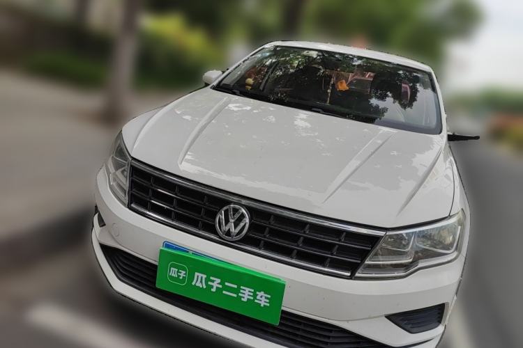 Used Volkswagen Jetta 2017 1.5L Automatic Fashion Model Front