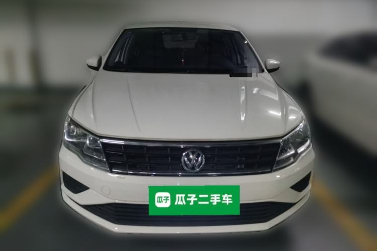 Used Volkswagen Jetta 2017 1.5L Automatic Fashion Model Front