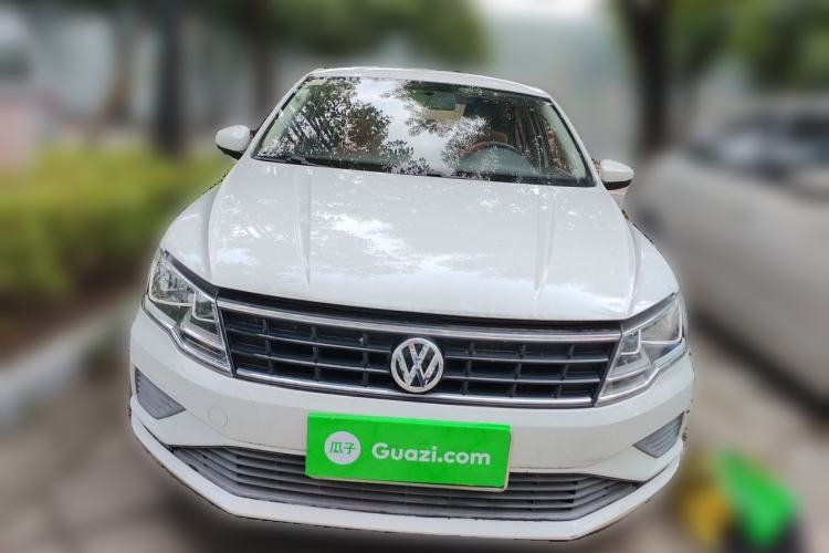 Used Volkswagen Jetta 2017 1.5L Automatic Fashion Model Front