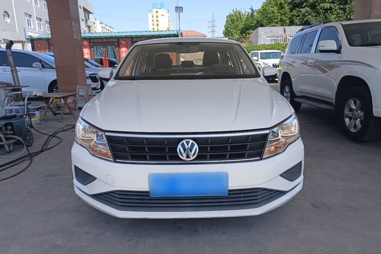 Used Volkswagen Jetta 2017 1.5L Automatic Fashion Model Front