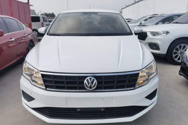 Used Volkswagen Jetta 2017 1.5L Automatic Fashion Model Front