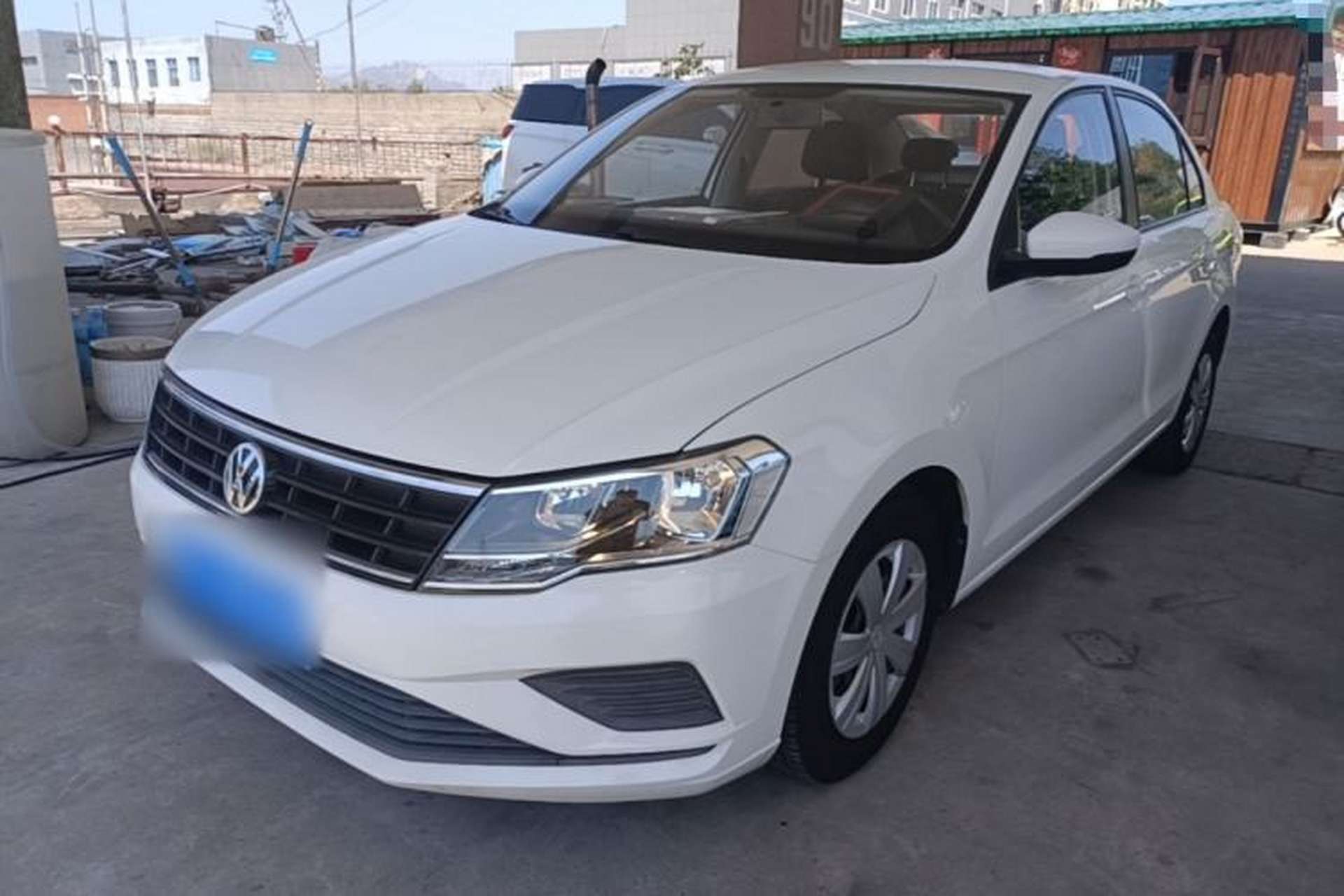 Used Volkswagen Jetta 2017 1.5L Automatic Fashion Model Front Left 45 Deg