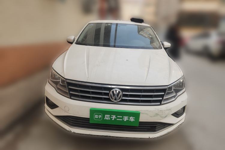 Used Volkswagen Jetta 2017 1.4L Manual Comfort Model Front