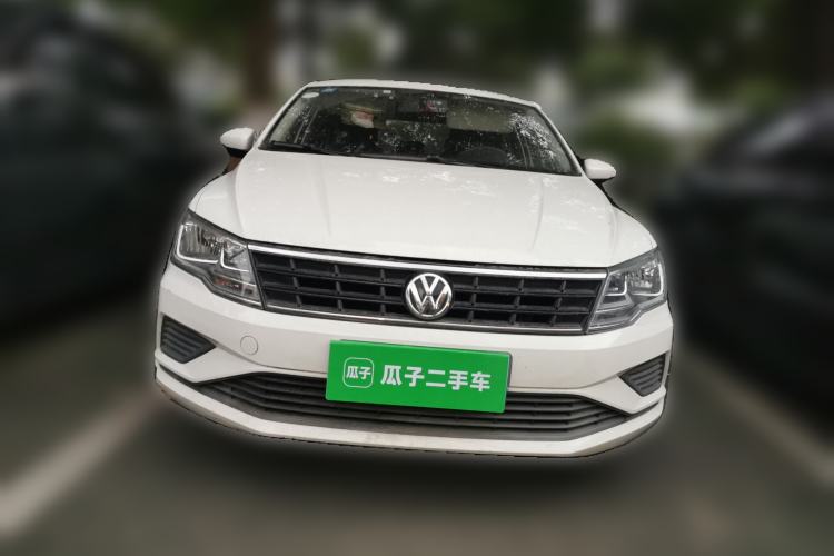 Used Volkswagen Jetta 2017 1.4L Manual Fashion Edition Front