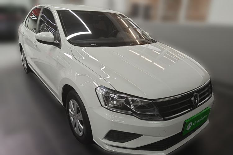 Used Volkswagen Jetta 2017 1.5L Automatic Fashion Model Front Right 45 Deg