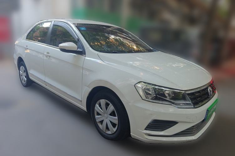 Used Volkswagen Jetta 2017 1.5L Automatic Fashion Model Front Right 45 Deg