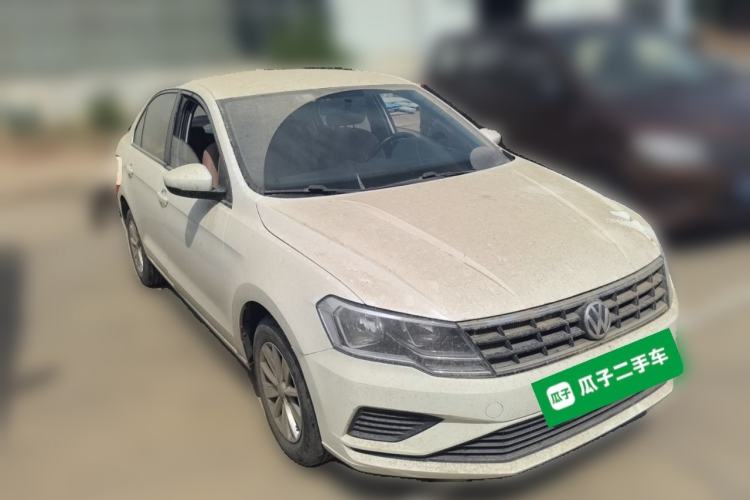 Used Volkswagen Jetta 2017 1.5L Automatic Fashion Model Front Right 45 Deg
