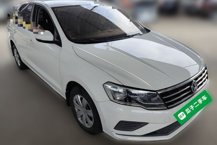 Used Volkswagen Jetta 2017 1.5L Automatic Fashion Model Front Right 45 Deg