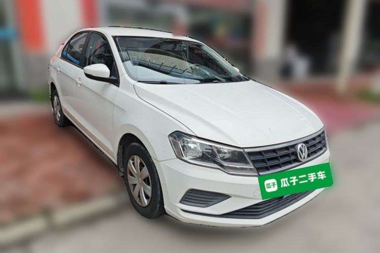 Used Volkswagen Jetta 2017 1.5L Automatic Fashion Model Front Right 45 Deg