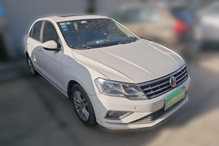 Used Volkswagen Jetta 2017 1.5L Automatic Comfort Model Front Right 45 Deg