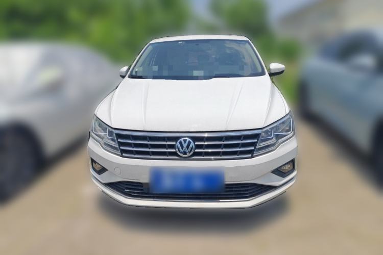 Used Volkswagen Jetta 2017 1.5L Manual Comfort Model Front
