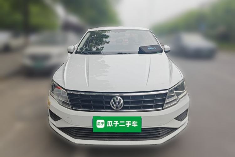 Used Volkswagen Jetta 2017 1.5L Automatic Fashion Model Front