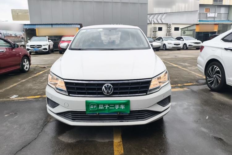 Used Volkswagen Jetta 2017 1.5L Automatic Fashion Model Front