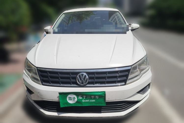 Used Volkswagen Jetta 2017 1.5L Automatic Fashion Model Front