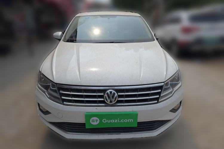 Used Volkswagen Jetta 2017 1.4L Manual Comfort Model Front