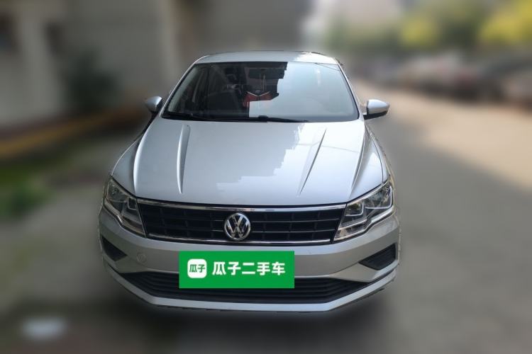 Used Volkswagen Jetta 2017 1.5L Automatic Fashion Model Front