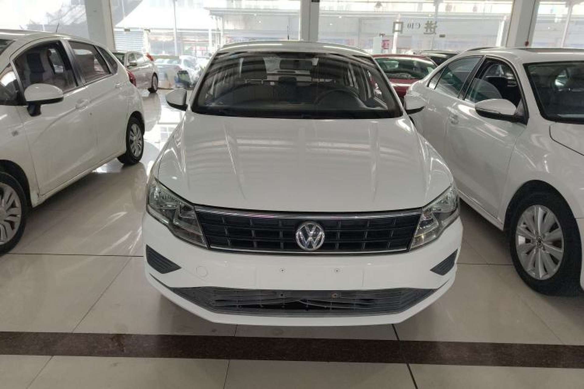 Used Volkswagen Jetta 2017 1.4L Manual Fashion Edition Front