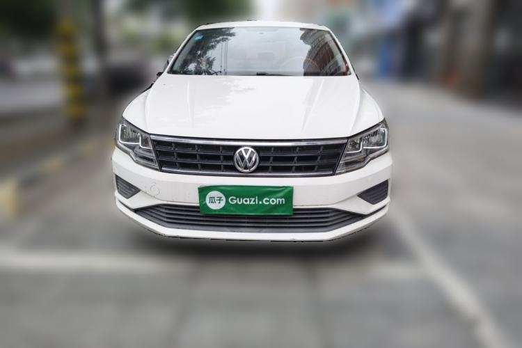 Used Volkswagen Jetta 2017 1.5L Automatic Fashion Model Front