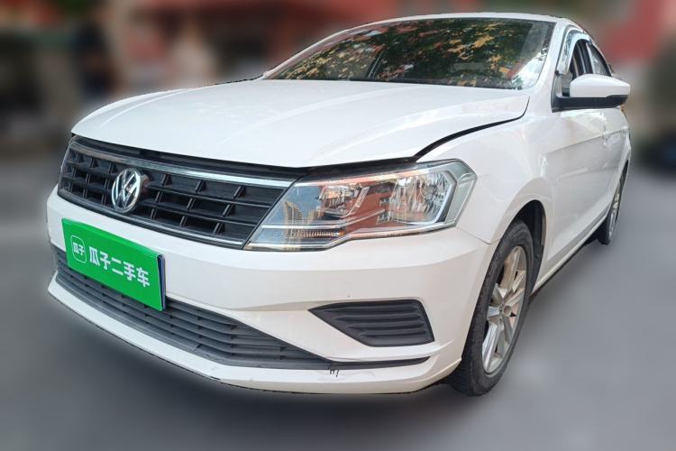 Used Volkswagen Jetta 2017 1.4L Manual Fashion Edition Guazi used car, China used car export, Used car for sale, Used  cars, Cheapest cars for sale