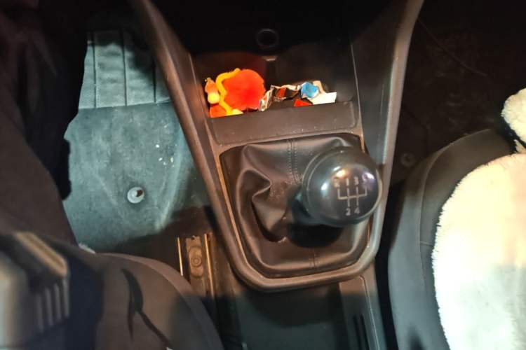 Used Volkswagen Jetta 2017 1.4L Manual Fashion Edition Gear Lever