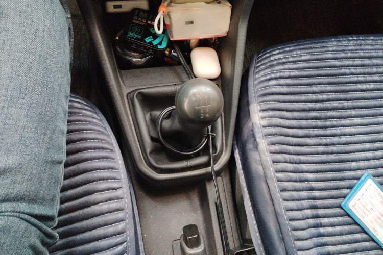 Used Volkswagen Jetta 2017 1.4L Manual Fashion Edition Gear Lever