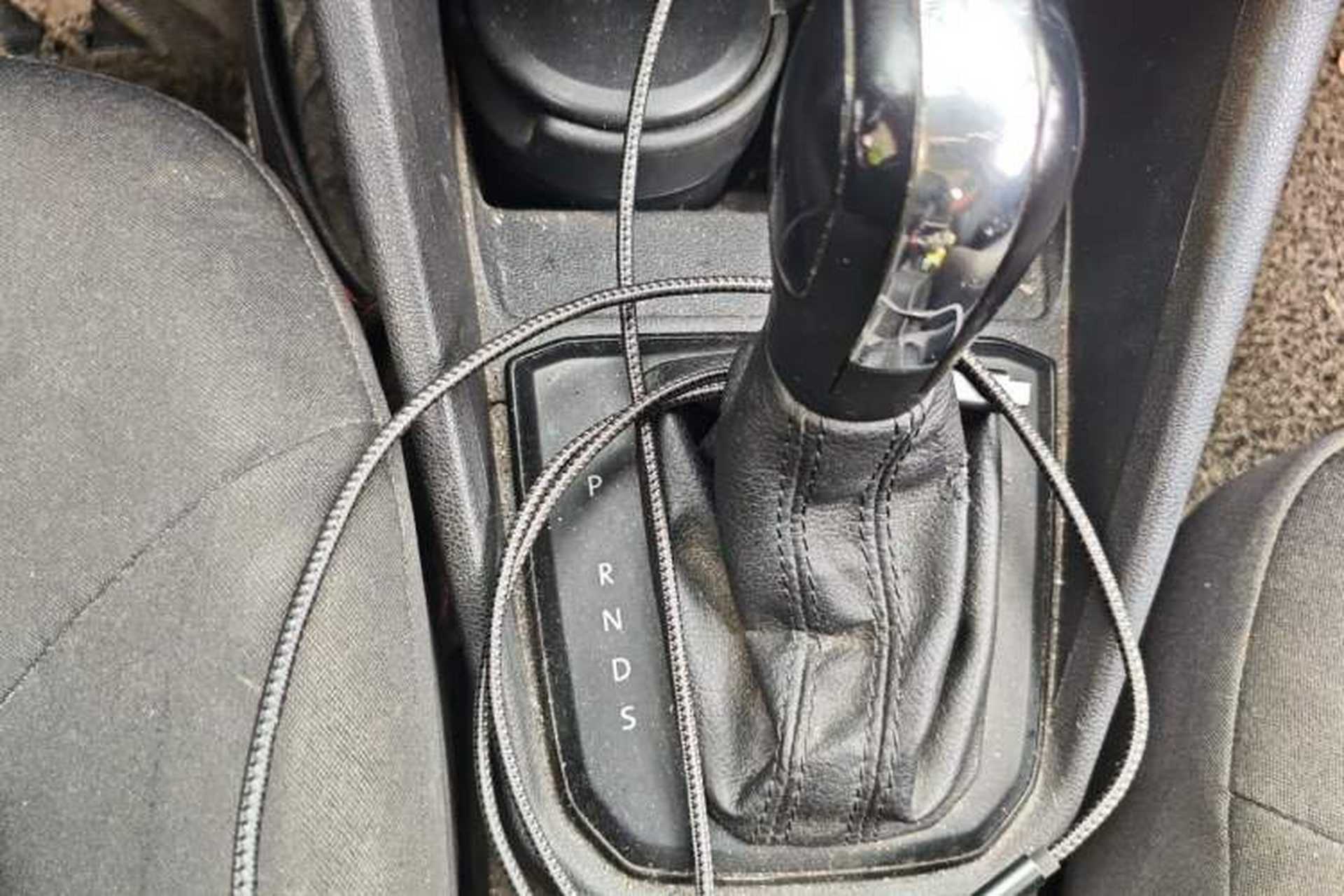 Used Volkswagen Jetta 2017 1.5L Automatic Fashion Model Gear Lever