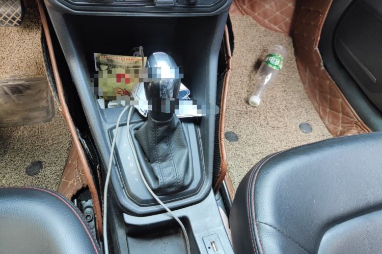 Used Volkswagen Jetta 2017 1.5L Automatic Fashion Model Gear Lever