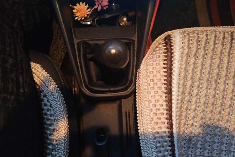 Used Volkswagen Jetta 2017 1.4L Manual Fashion Edition Gear Lever